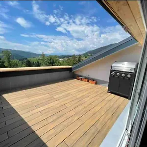Attico Con Vista Altopianoasiago Chalet